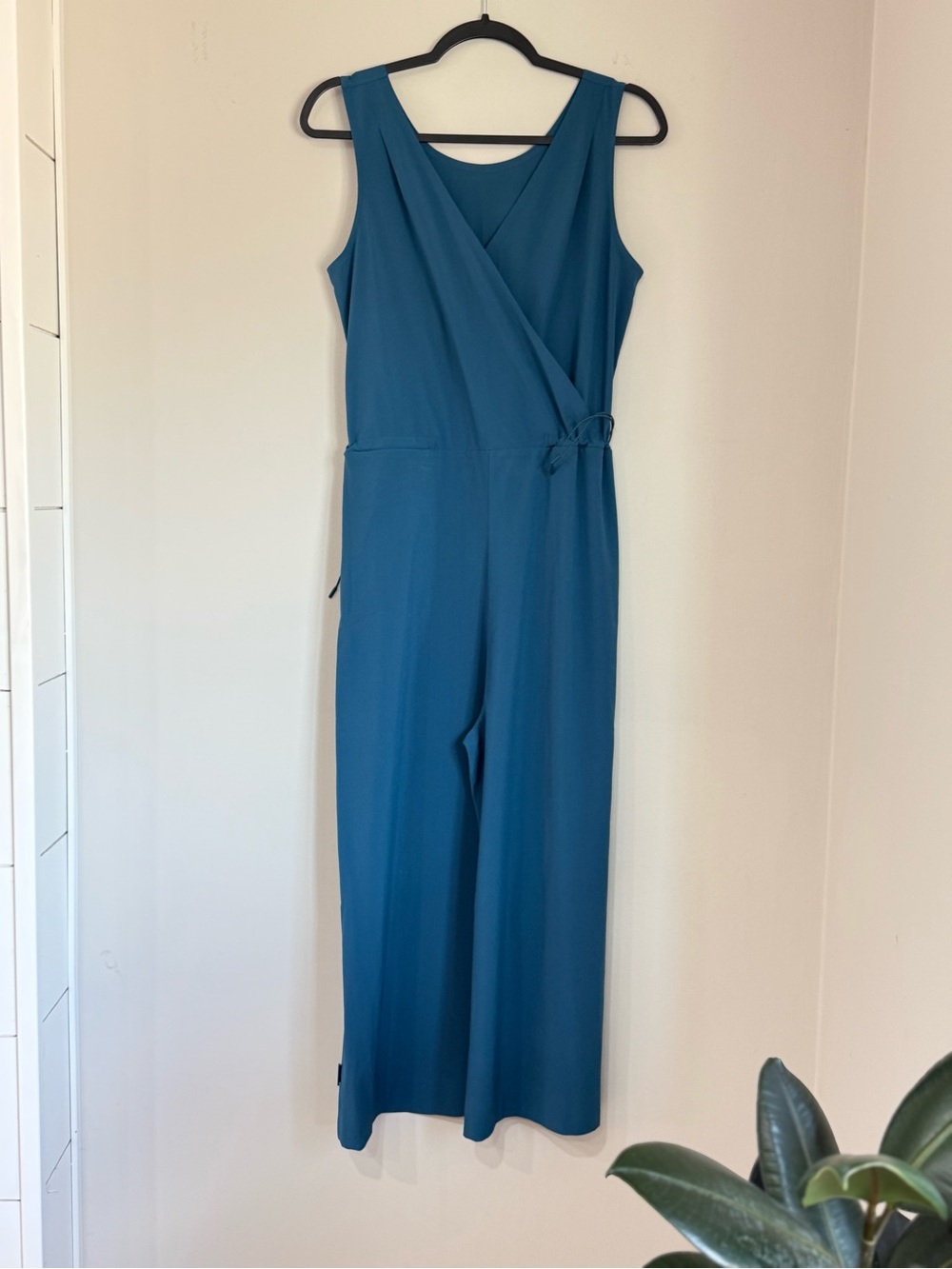 Title Nine Round Trip Sleeveless Jumpsuit - S - Picture 5 of 9
